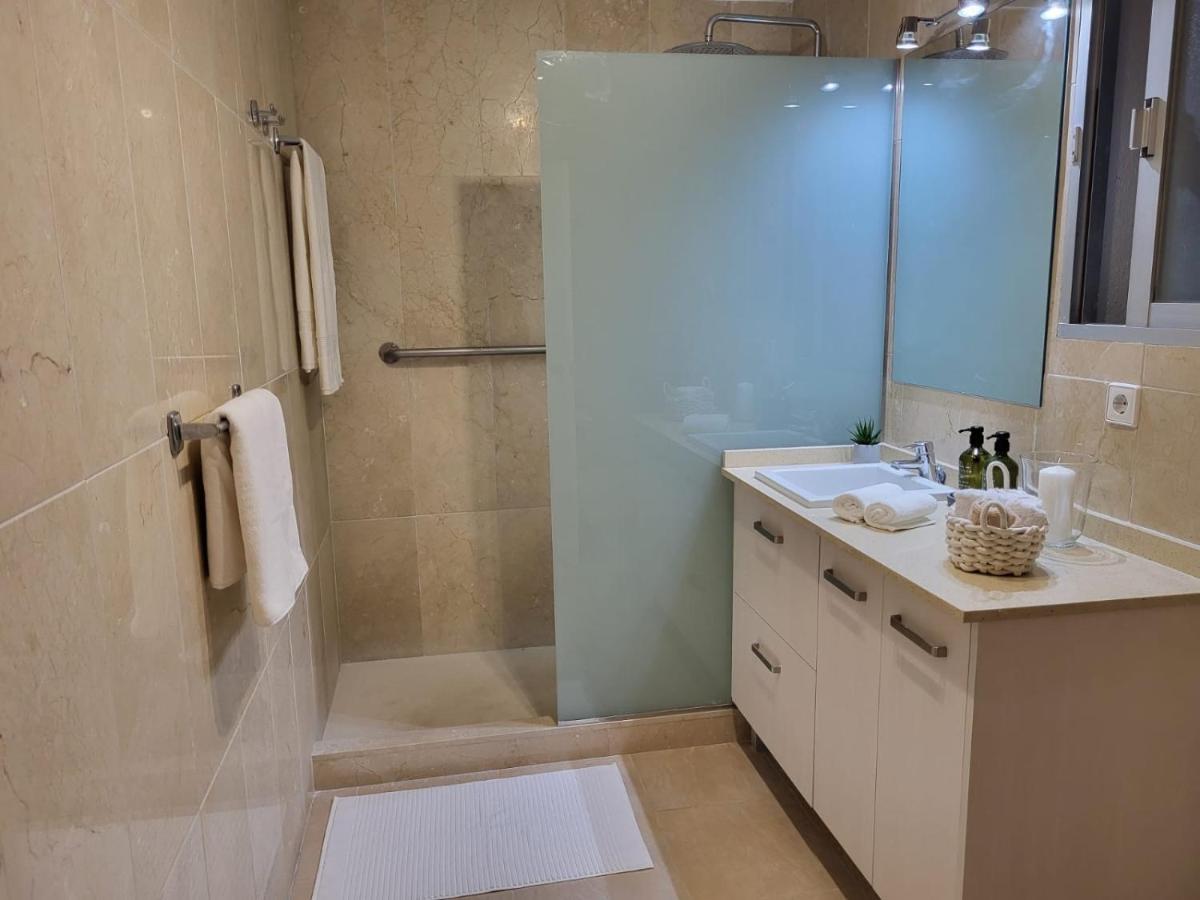 Cozy Apartment Next To Hard Rock Hotel Marbella Exteriör bild